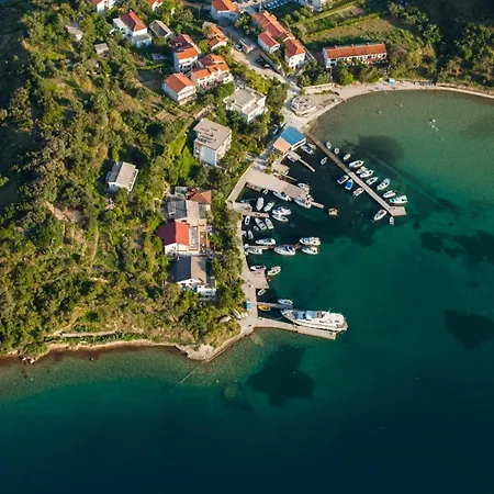 In With Sea View, Balcony, Air Conditioning, Wifi 3321-2 Supetarska Draga