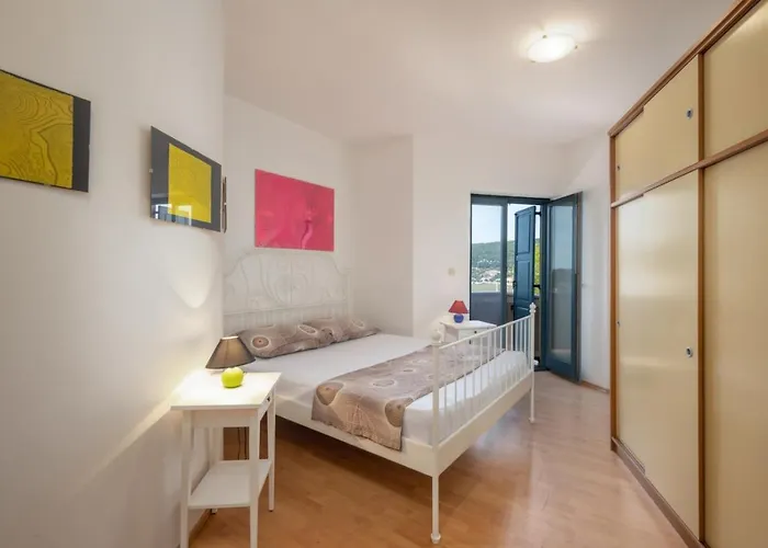 Apartman In With Sea View, Balcony, Air Conditioning, Wifi 3321-2 *