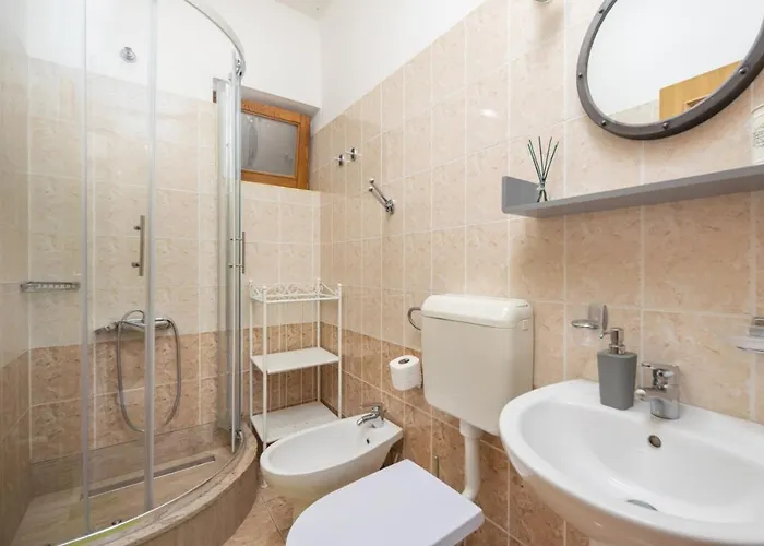 Apartament In With Sea View, Balcony, Air Conditioning, Wifi 3321-2 *