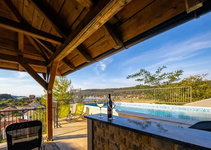 Apartman In With Sea View, Balcony, Air Conditioning, Wifi 3321-2 Supetarska Draga