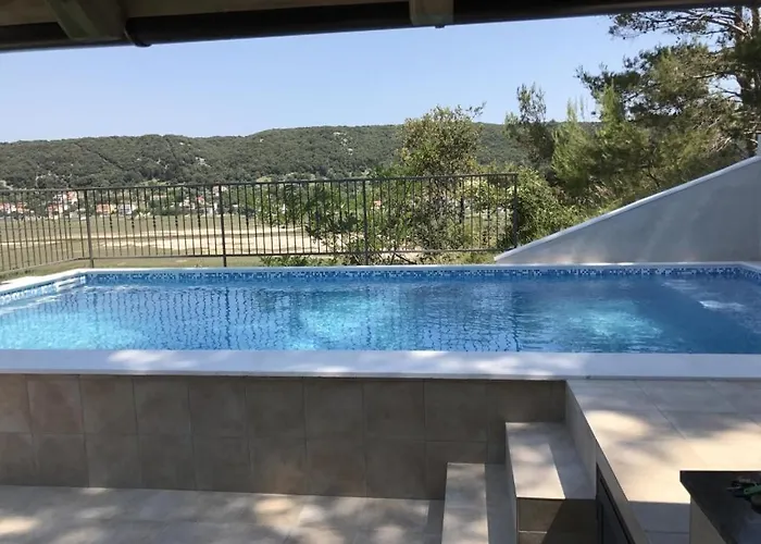 In With Sea View, Balcony, Air Conditioning, Wifi 3321-2