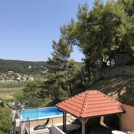 Apartment In With Sea View, Balcony, Air Conditioning, Wifi 3321-2 Supetarska Draga