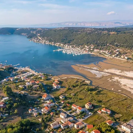 Apartment In With Sea View, Balcony, Air Conditioning, Wifi 3321-2 *