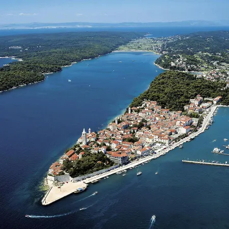 In With Sea View, Balcony, Air Conditioning, Wifi 3321-2 * Supetarska Draga